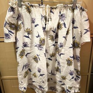 Old Navy large white shirt with flower print